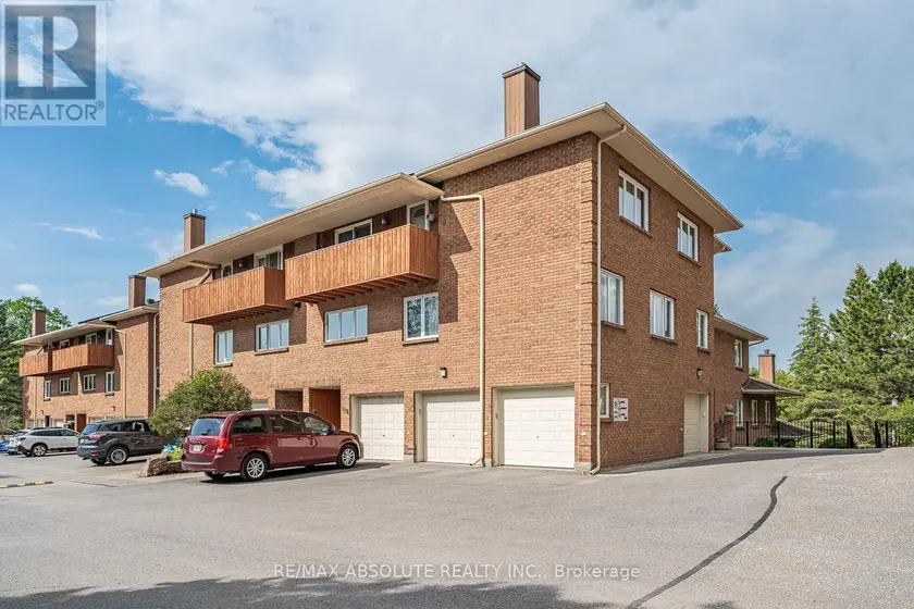 Townhouse at 206 STRATAS COURT, Ottawa