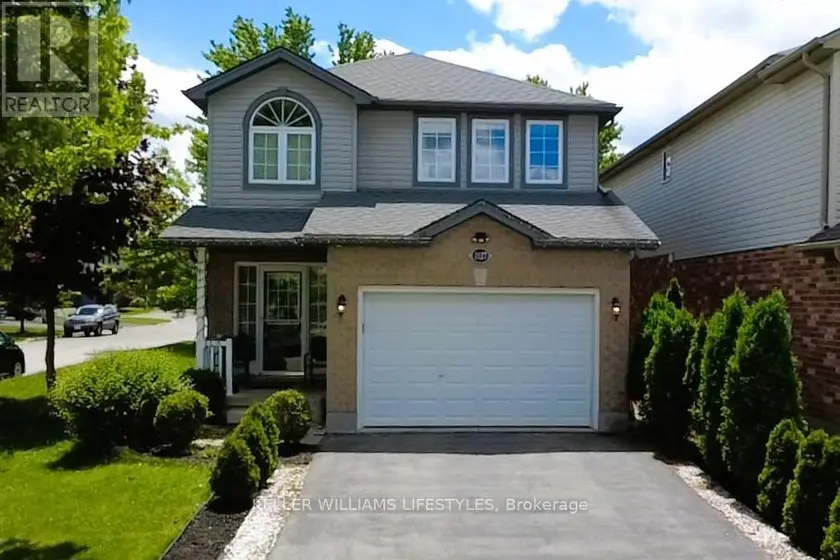 Detached at 1127 FOXHUNT ROAD, London North