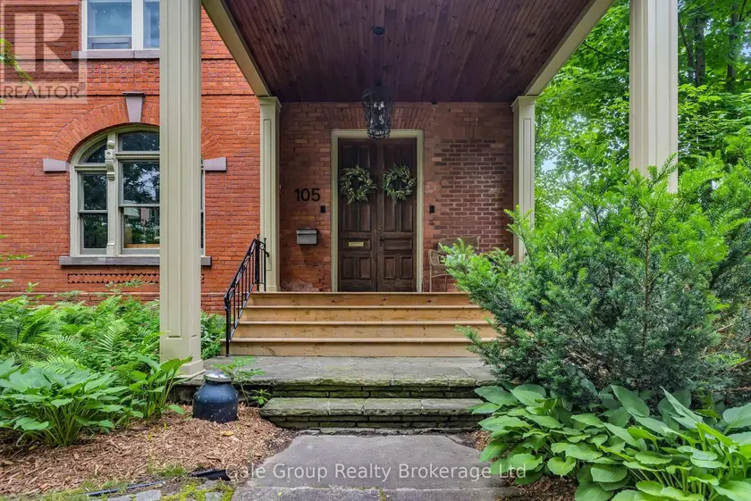 Detached at 105 VANSITTART AVENUE, Woodstock