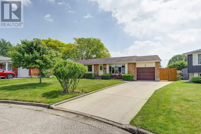 Detached at 9 NORTHWOOD PLACE, St. Thomas