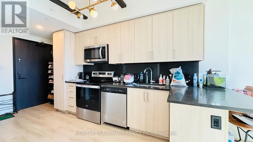 Apartment at 1536 - 145 COLUMBIA STREET W, Waterloo