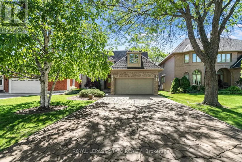 Detached at 85 CITATION CRESCENT, Hamilton (Meadowlands)