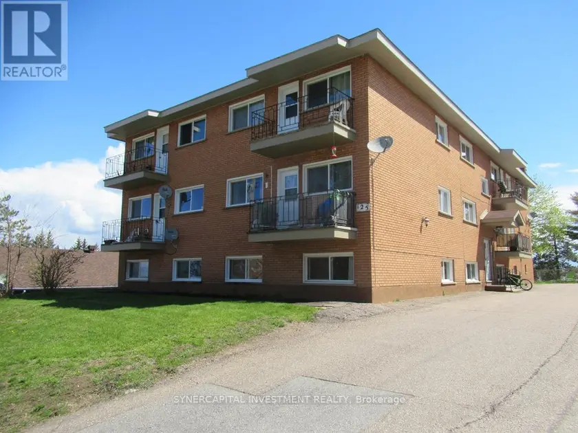 Multiplex at 125 - 145 - 165 - 185 CATHERINE STREET, Pembroke