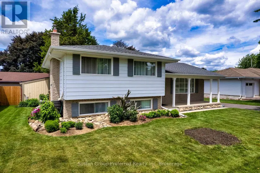 Detached at 527 FAIR STREET, Woodstock