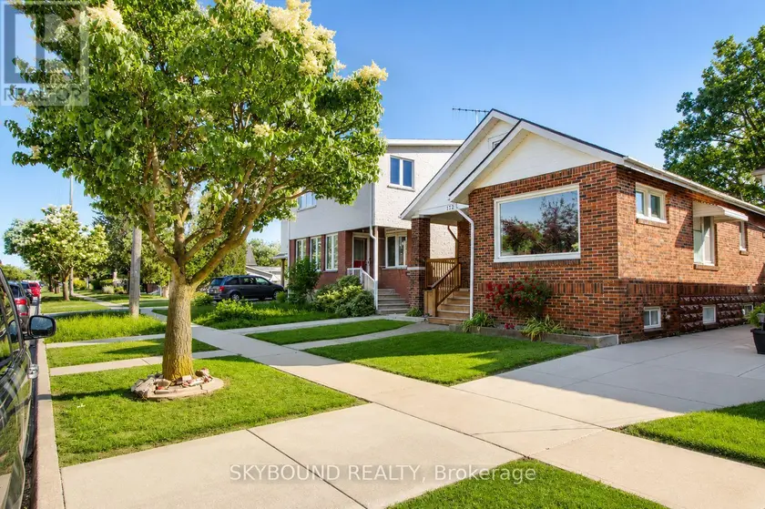 Detached at 1723 LANGLOIS AVENUE, Windsor