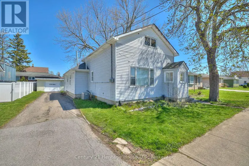 Detached at 47 CONCESSION ROAD, Fort Erie
