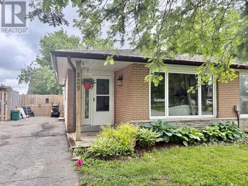 Semi-Detached/Link at 229 SIMON STREET, Shelburne