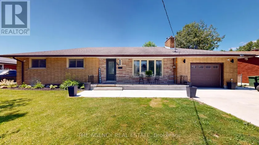 Detached at 166 FAIRVIEW AVENUE W, St. Thomas