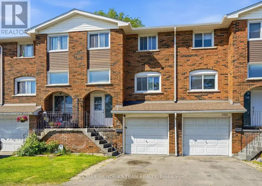 Townhouse at 38 - 105 MAIN STREET W, Haldimand