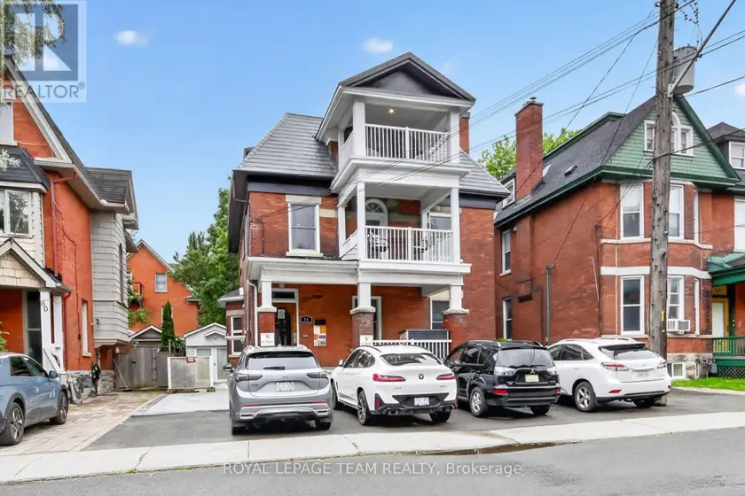 Multiplex at 64 DELAWARE AVENUE S, Ottawa