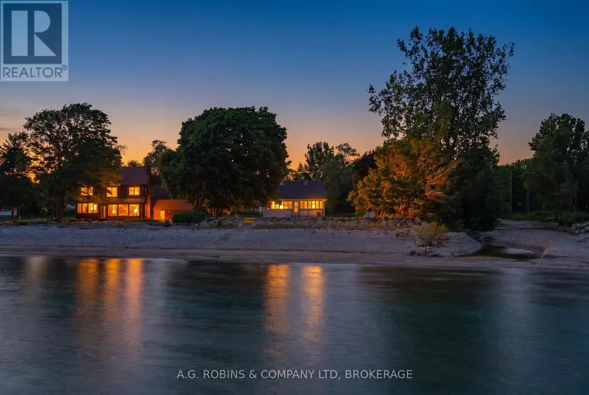 Detached at 11803 LAKESHORE ROAD, Wainfleet