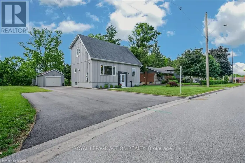 Detached at 46 CLARA CRESCENT, Brantford