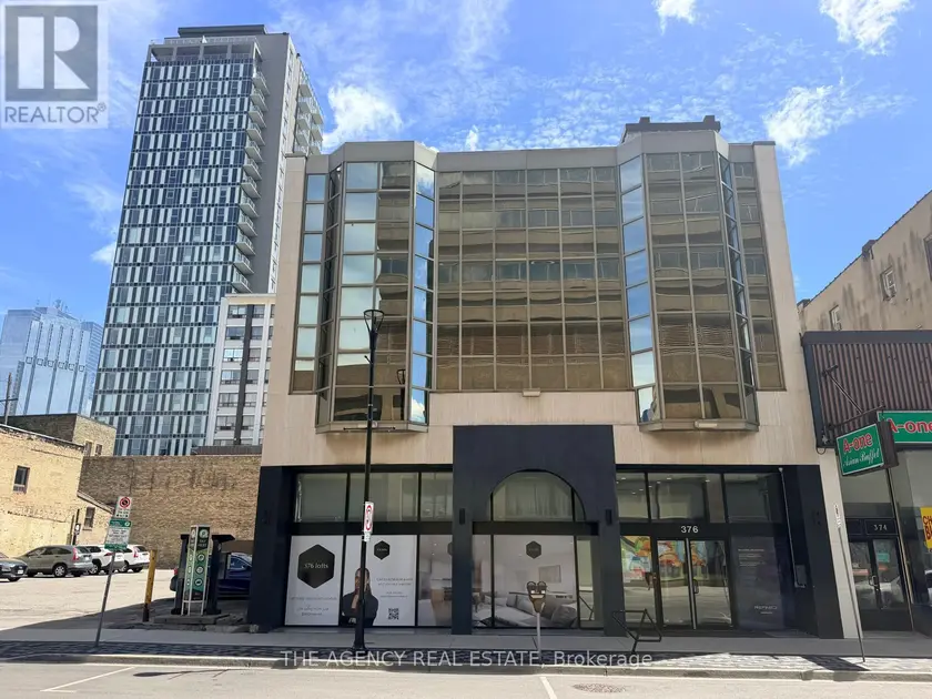 Multiplex at 376 RICHMOND STREET, London