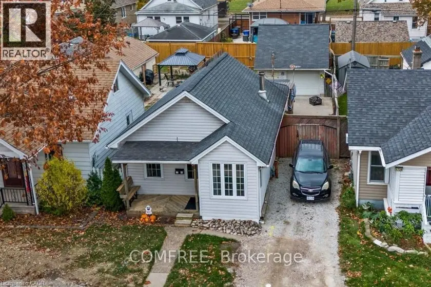 Detached at 1743 ST LUKE ROAD, Windsor