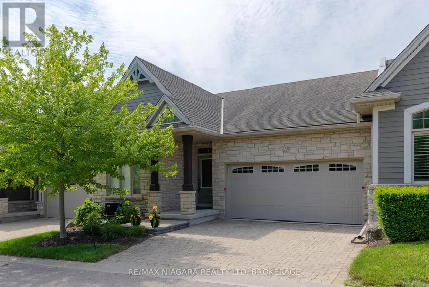 Townhouse at 19 CRIMSON DRIVE, Niagara-on-the-Lake (St. Davids)