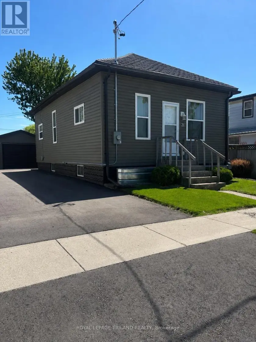Detached at 21 MARIAM STREET, St. Thomas