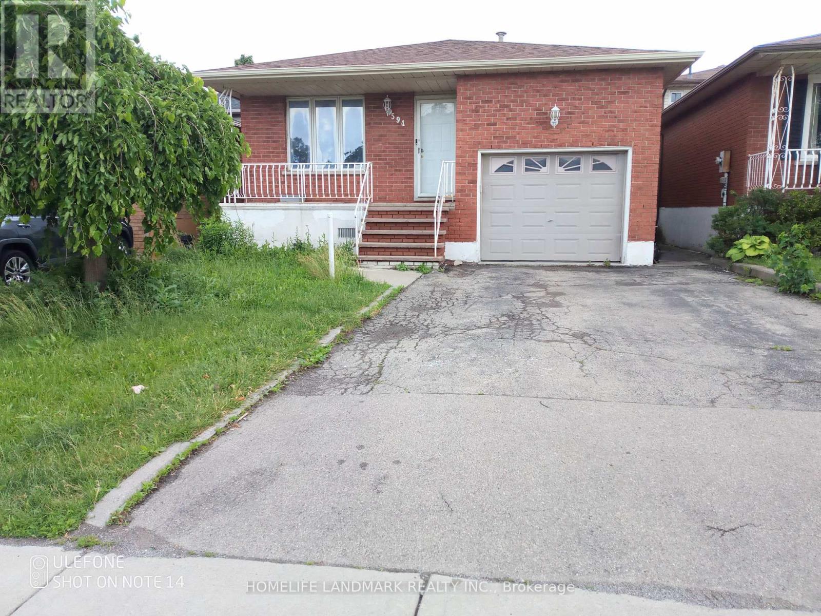 Detached at GOUND & BSMT - 594 QUEEN VICTORIA DRIVE, Hamilton