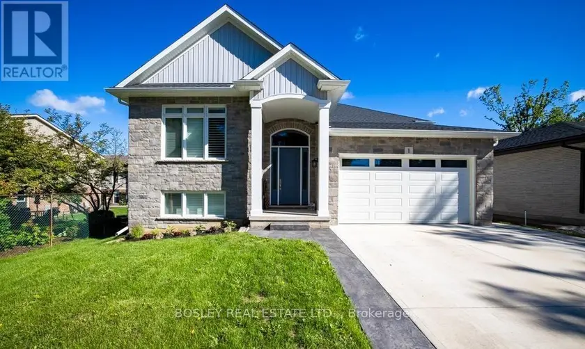 Detached at 1 HURRICANE ROAD, Pelham (Fonthill)