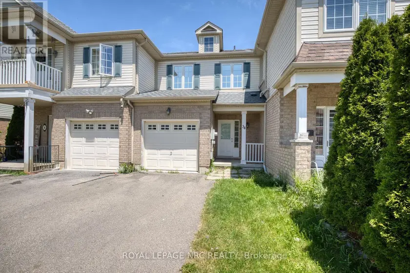 Townhouse at 34 CHLOE STREET, St. Catharines