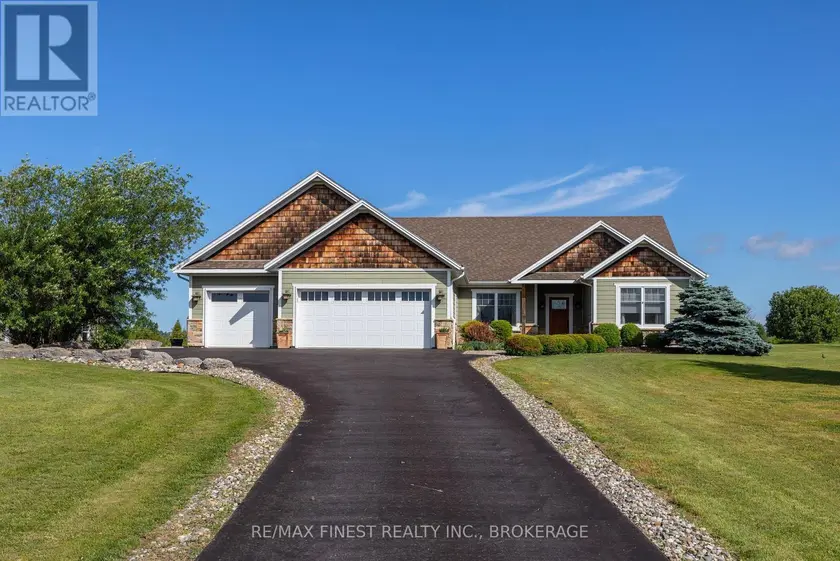 Detached at 1247 MILLHAVEN ROAD, Loyalist