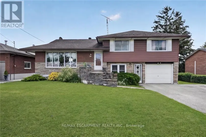 Detached at 300 KNOLL STREET, Port Colborne
