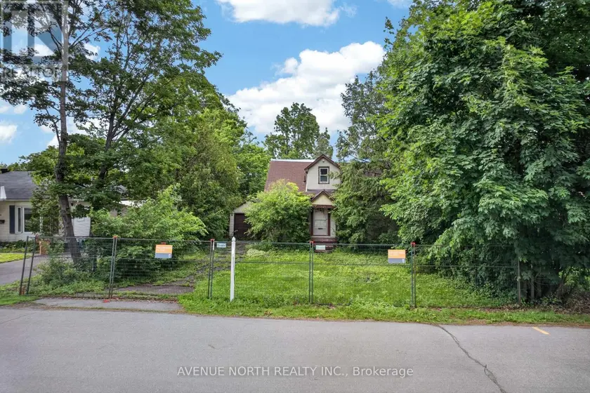 Detached at 305 MOUNTBATTEN AVENUE, Ottawa