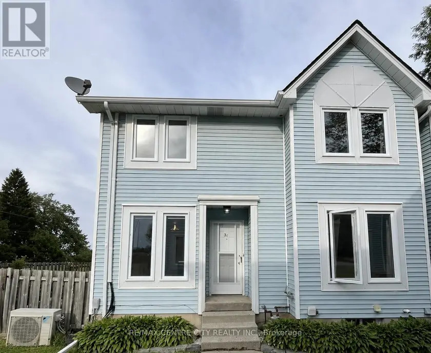 Townhouse at UNIT C - 3 BRANTWOOD PARK ROAD, Brantford
