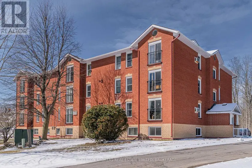 Apartment at 101 - 540 TALBOT PLACE, Gananoque