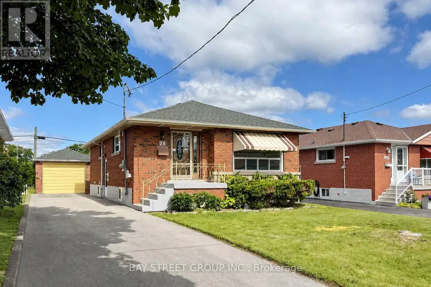 Multiplex at 28 WARREN AVENUE, Hamilton