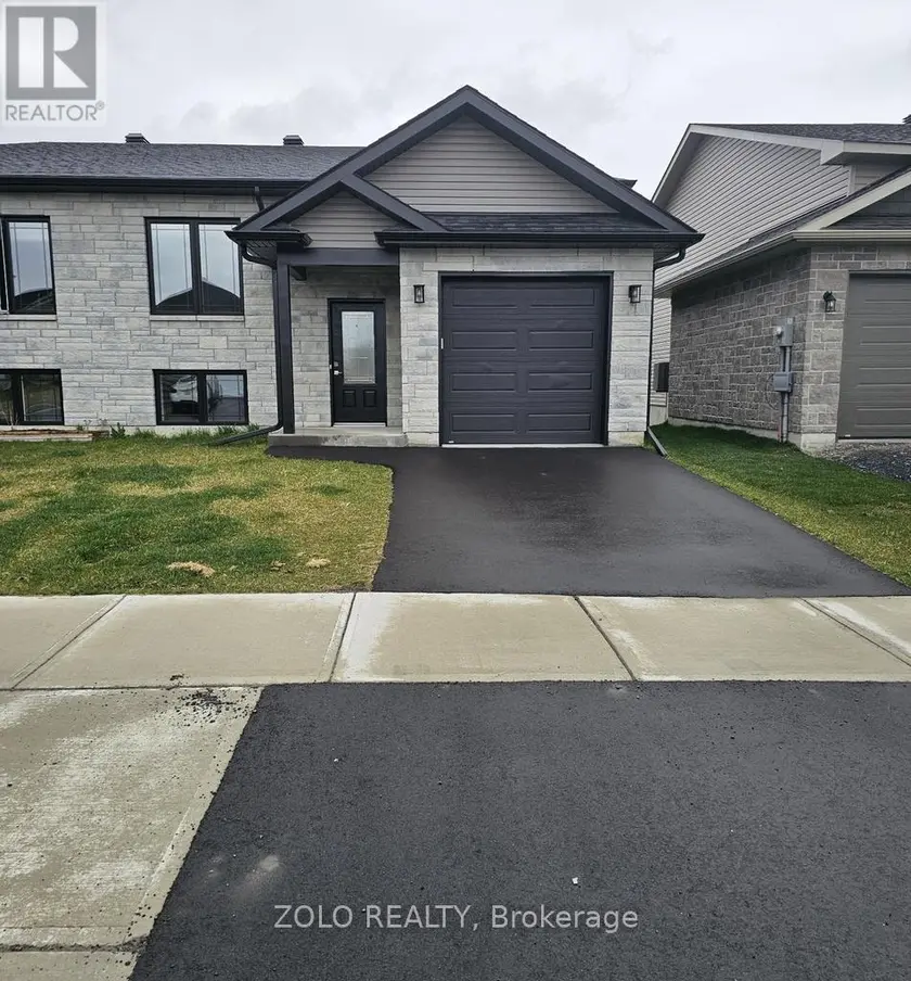 Semi-Detached/Link at 151 WOODLAND DRIVE, Cornwall