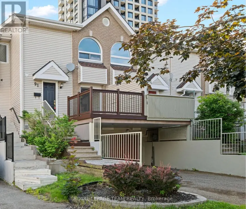 Townhouse at 91 THORNBURY CRESCENT, Ottawa
