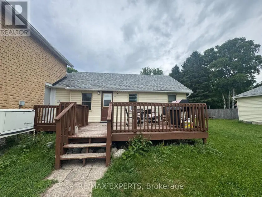 Multiplex at UNIT B - 130 SOUTH RANKIN STREET, Saugeen Shores