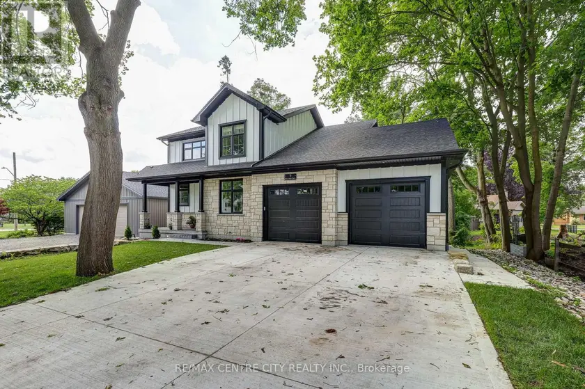 Detached at 9 DELEVAN CRESCENT, Tillsonburg