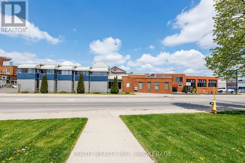 Other at 120 - 325 WELLAND AVENUE, St. Catharines (E. Chester)