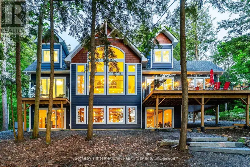 Detached at 6 - 8091 LAKE JOSEPH ROAD, Muskoka Lakes
