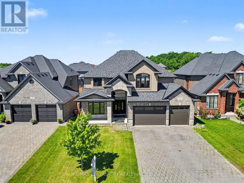 Detached at 1999 MADDEX WAY, London North