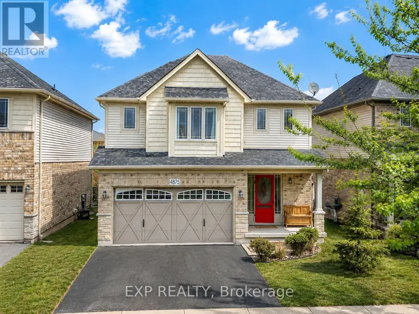 Detached at 4875 JOHN STREET, Lincoln