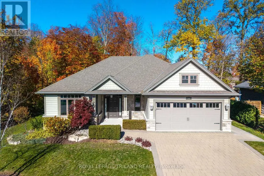 Detached at 19 ERIN PLACE, Lambton Shores