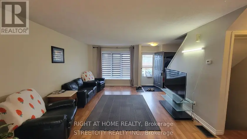 Apartment at 108 - 733 DEVERON CRESCENT, London South
