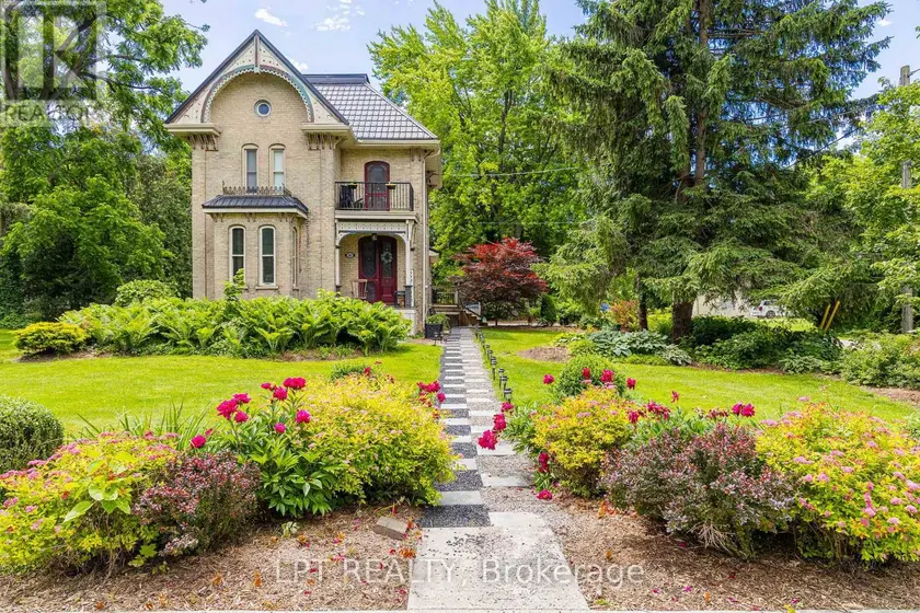 Detached at 283 HASTINGS STREET, North Middlesex