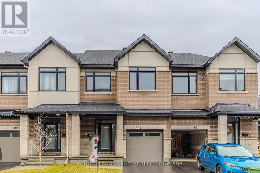 Townhouse at 867 ANCIANO CRESCENT, Ottawa