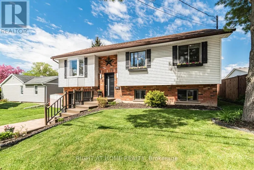 Detached at 85 ABERDEEN STREET, Haldimand