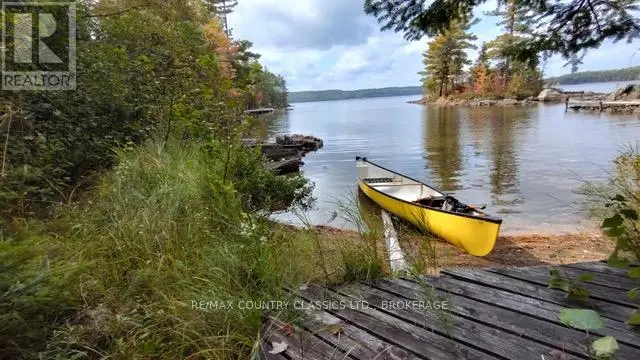 Detached at 860 MAZINAW LAKE, Addington Highlands
