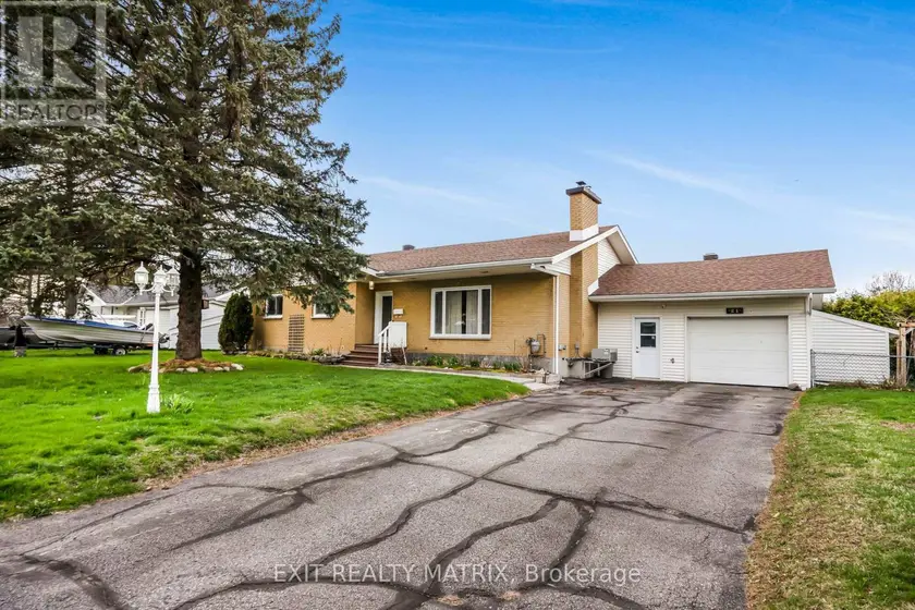Detached at 21 FROST AVENUE, Hawkesbury