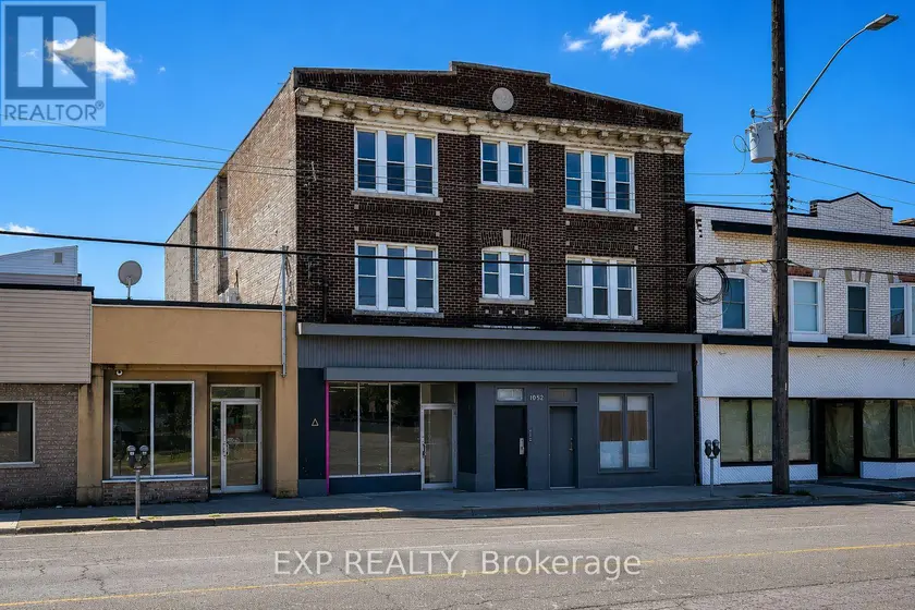 Multiplex at 1052 BARTON STREET E, Hamilton