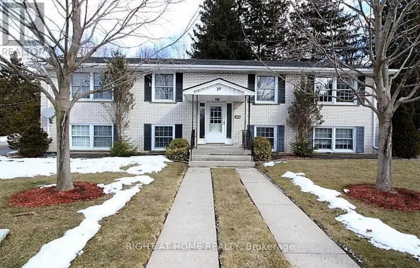 Multiplex at 1 - 19 JOHNSON PLACE, St. Thomas