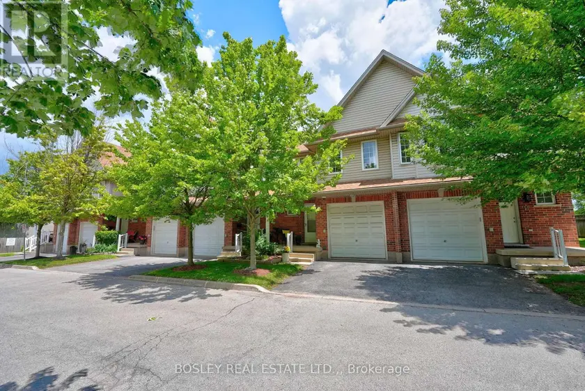 Townhouse at 10 - 6263 VALLEY WAY, Niagara Falls