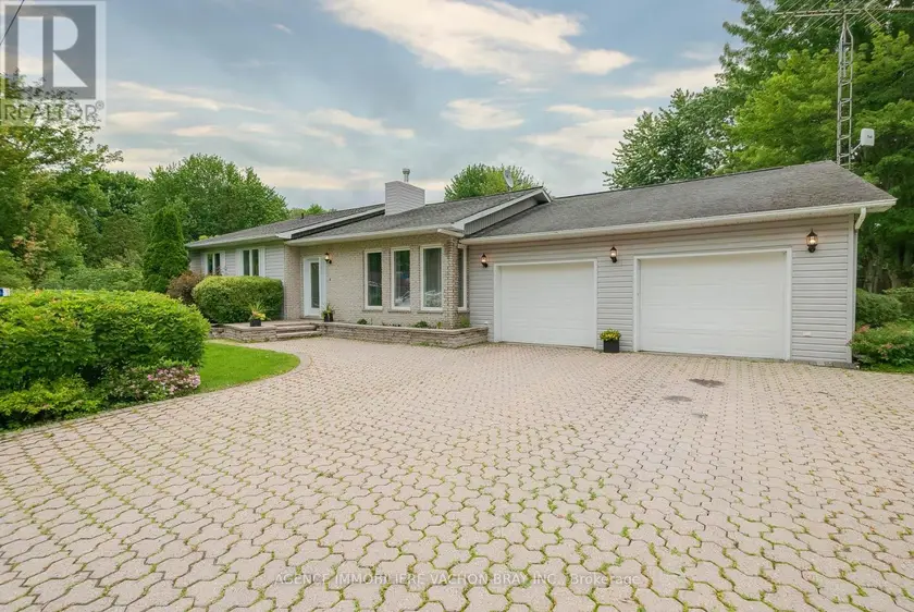 Detached at 21050 JUNIPER AVENUE, South Glengarry