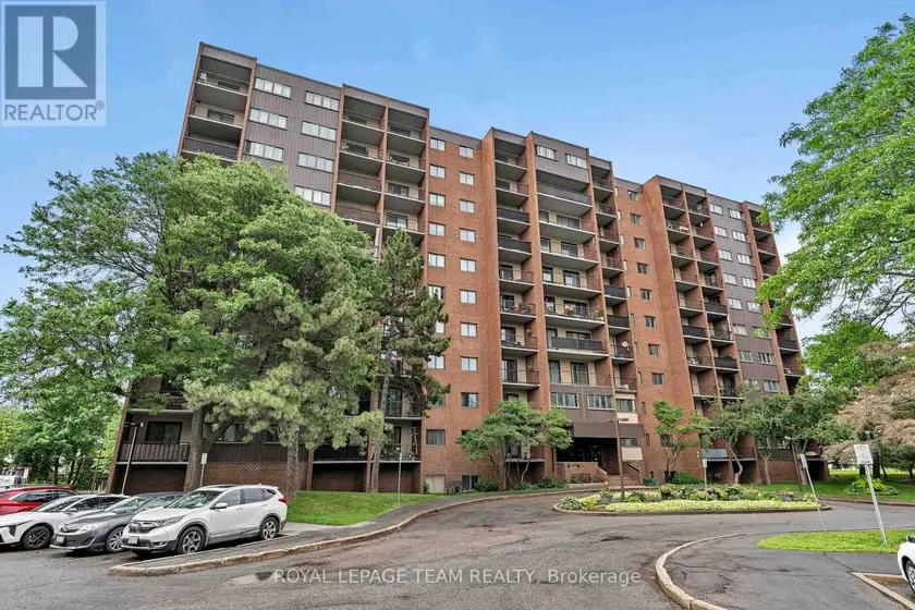 Apartment at 214 - 2630 SOUTHVALE CRESCENT, Ottawa