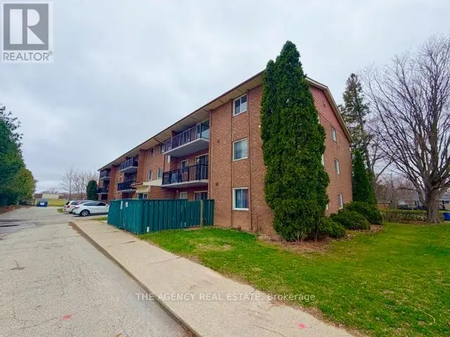 Multiplex at 307 - 76 VANIER DRIVE, Chatham-Kent